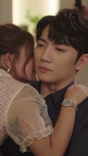 【四个大佬心尖宠】81集短剧免费在线瞧看