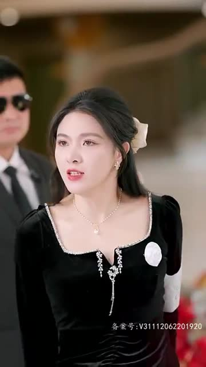 【首富爸爸归来落魄千金直接起飞】80集短剧免费高清在线看