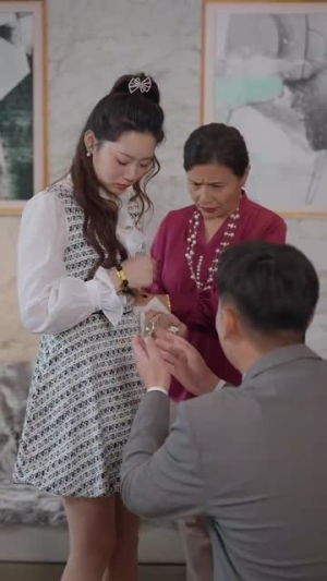 【新：大难临头各自飞】53集短剧全集免费赏看