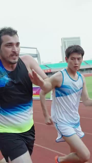 【冠军归来】36集短剧免费在线高清看