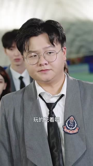 【热辣老爸重返18岁】70集短剧免费全剧赏