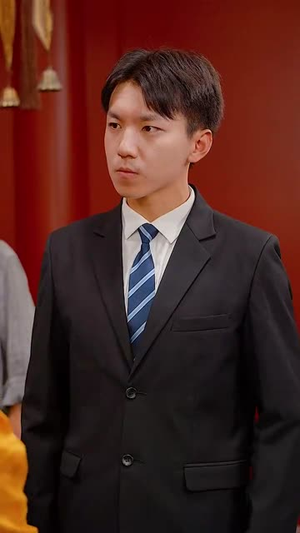 【大山里的园丁】93集短剧全集在线高清观看