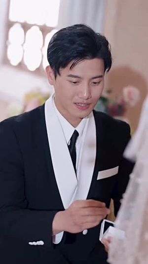 【最新版：君临】78集在线短剧免费赏阅