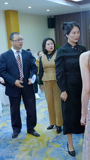 【我成了幸运之神】96集短剧免费完整观看