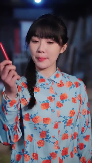 回到70年代救妈妈(35集) 回到70年代救妈妈(35集)红果免费看短剧