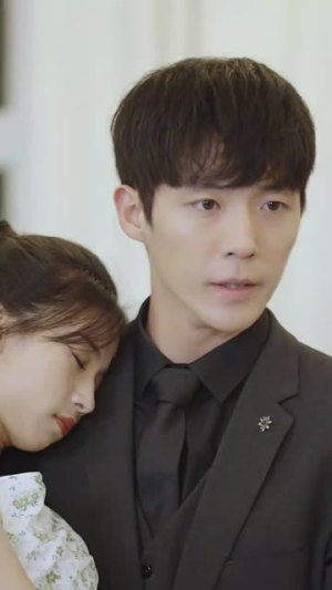 【厉总夫人说爱已迟暮】100集免费短剧在线随心看