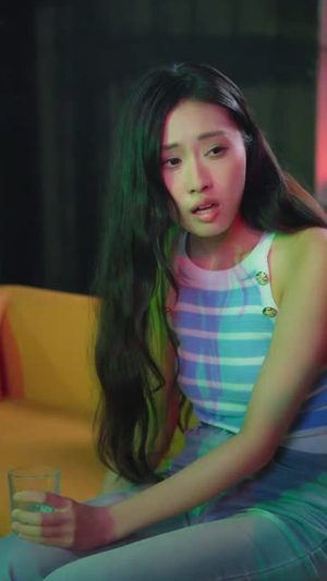 【谈个恋爱吧伍助理】45集短剧在线免费畅快观