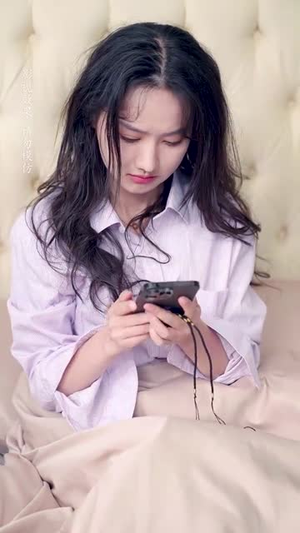 【她在浪尖上起舞】64集短剧在线免费畅看