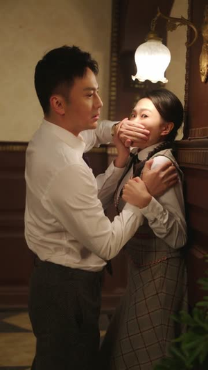 【墙外桃花墙内血】34集短剧全集免费速看