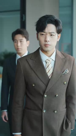 【相亲失败，我和顶头上司领证了】102集短剧夸克网盘在线看