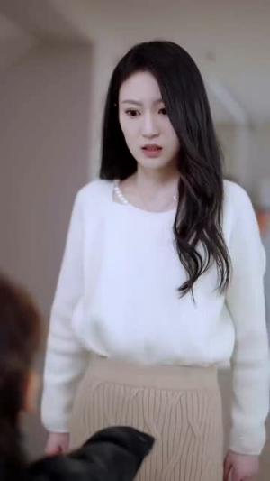 【萌宝来袭皇家小福星】56集免费短剧在线高清速看