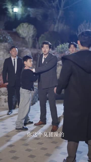 【穿越寒冰拥抱你】60集短剧在线免费全集观影