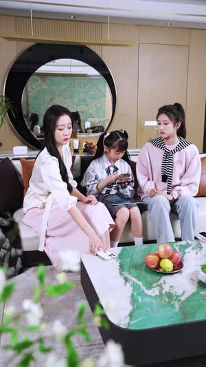 【不听人话糟了现世报你哭啥】36集全网短剧免费畅看