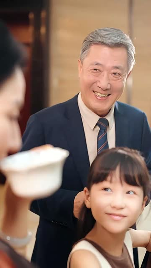 【萌宝告状，农民工爹地是战神】60集短剧在线免费全集览