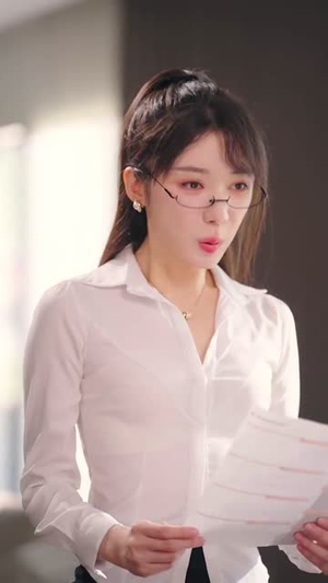 【金牌制作人我咋亏成票房教父了】60集高清短剧免费在线看