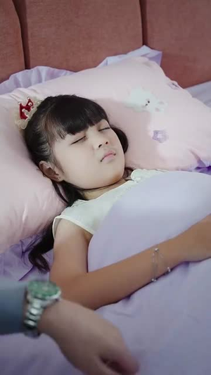 【十岁真千金爆改纨绔爹】74集短剧在线免费畅看