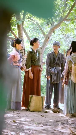 【穿越农女我有一个聚宝盆】免费在线90集短剧完整播放