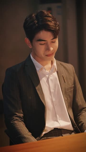 【白金瞳】57集高清短剧在线免费播放