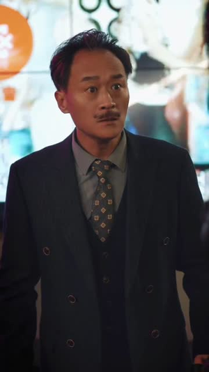 【下山即巅峰：七个师姐超护短】80集在线免费短剧全集看遍