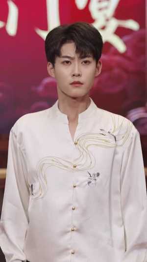 【霓裳归来适九天】85集夸克短剧在线速看