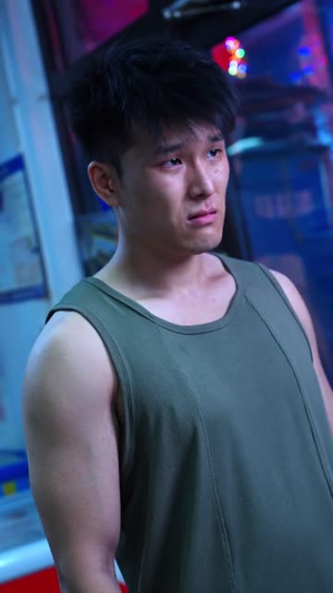 81号便利店(32集) 81号便利店(32集)集免费看短剧