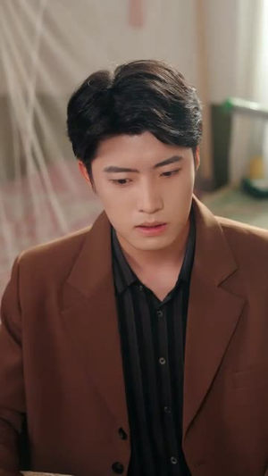 重生八零之悍妻归来(73集) 重生八零之悍妻归来(73集)最热门短剧来了