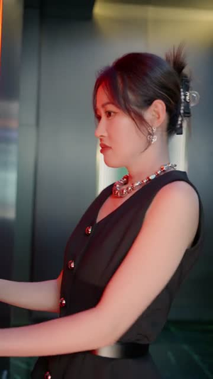 捞个二世祖当爹养成首富（58集）全剧免费观看