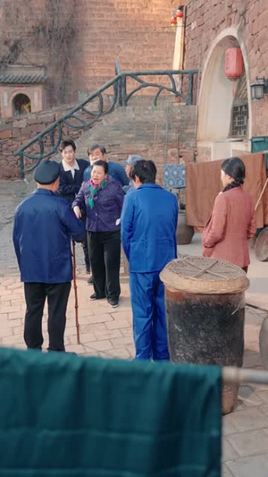 能听懂植物说话，我带全家躺赢了（80集）全剧看到大结局